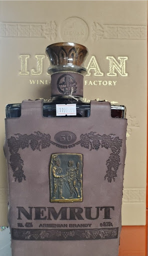 Liquor Store «Online Wine Liquors Inc», reviews and photos, 86 Powder Mill Rd, Maynard, MA 01754, USA