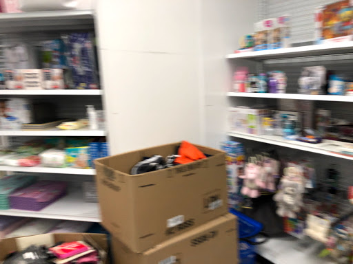 Clothing Store «Ross Dress for Less», reviews and photos, 405 Westlake Center, Daly City, CA 94015, USA