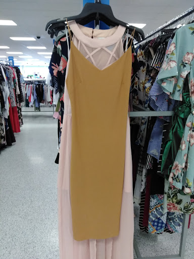 Clothing Store «Ross Dress for Less», reviews and photos, 15529 E Broadway Ave, Spokane Valley, WA 99037, USA