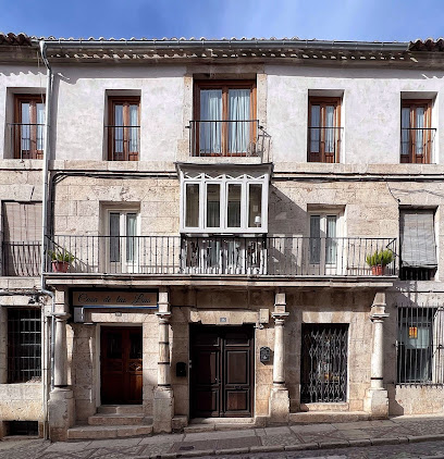 Casa de las Lías - C. de los Huertos, 18, 28370 Chinchón, Madrid, Spain