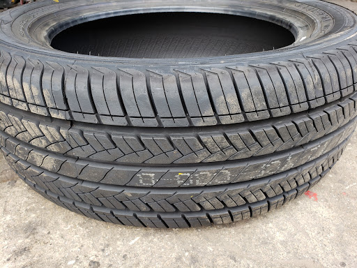 S & S Challenger Tire Shop image
