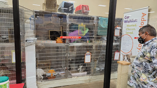 Pet Supply Store «PetSmart», reviews and photos, 111 Nassau Park Blvd, Princeton, NJ 08540, USA