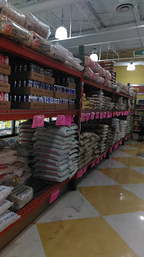 Grocery Store «Price Choice Supermarket», reviews and photos, 2712 NW 95th St, Miami, FL 33147, USA