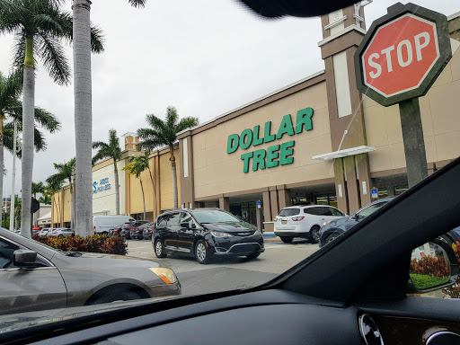 Shopping Mall «Southport Shopping Center», reviews and photos, 1303 SE 17th St, Fort Lauderdale, FL 33316, USA