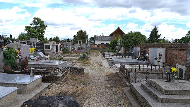 Hozzászólások és értékelések az Pityervári temető-ról