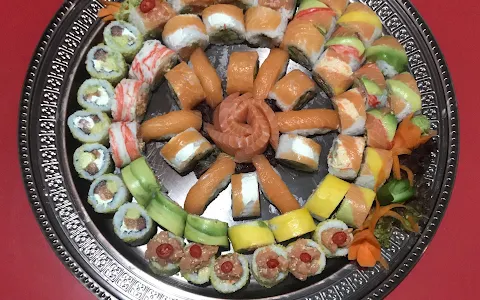 Amigos sushi restaurant image