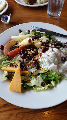 American Restaurant «Cracker Barrel Old Country Store», reviews and photos, 716 N Campbell Station Rd, Farragut, TN 37934, USA