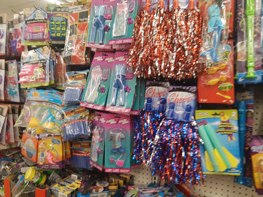 Dollar Store «Dollar Tree», reviews and photos, 21800 Towncenter Plaza #237, Sterling, VA 20164, USA