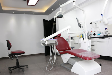 Crystal Smile Clinic - Crystal Smile Clinic