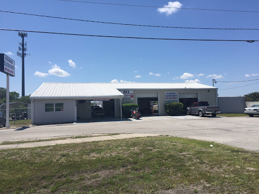 Auto Body Shop «Kissimmee Collision Center», reviews and photos, 1110 S John Young Pkwy, Kissimmee, FL 34741, USA