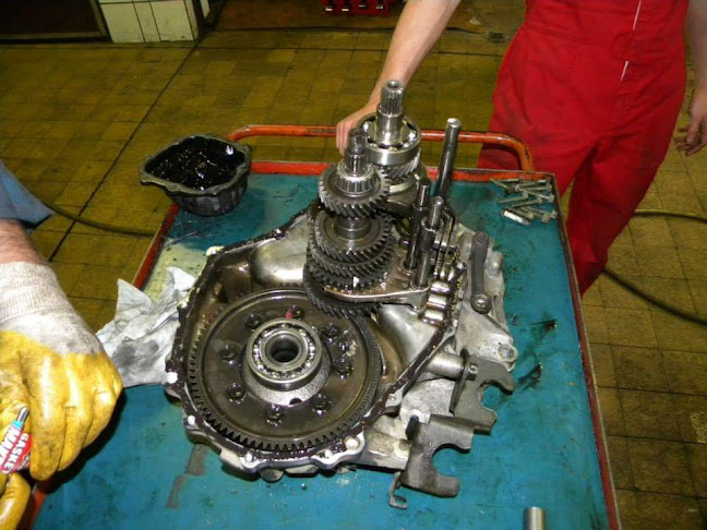 Swift márkafüggetlen autószerviz, vizsgáztatás, gumiszerelés - Budapest