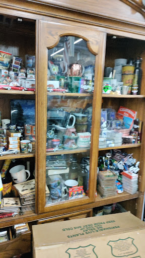 Grocery Store «Mar-Val Food Stores Inc», reviews and photos, 19000 Main St, Groveland, CA 95321, USA