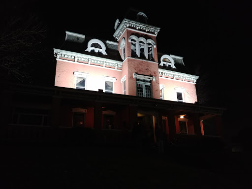 Live Music Venue «Thompson House», reviews and photos, 24 E 3rd St, Newport, KY 41071, USA