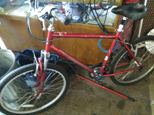 Bicycle Store «Working Bikes», reviews and photos, 2434 S Western Ave, Chicago, IL 60608, USA