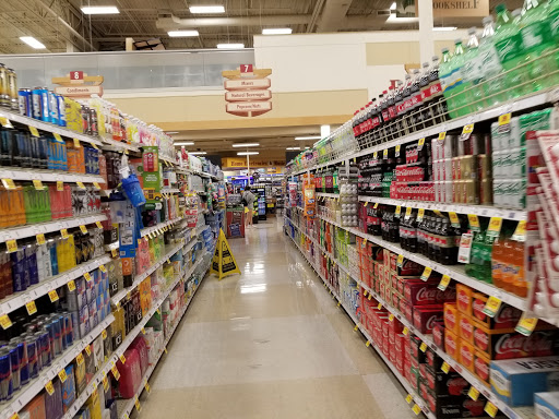 Grocery Store «Fred Meyer», reviews and photos, 777 NW Kings Blvd, Corvallis, OR 97330, USA