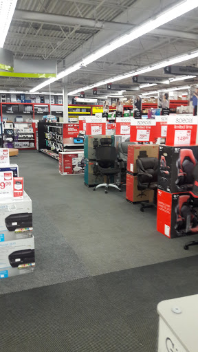 Office Supply Store «Staples», reviews and photos, 3640 Concord Pike, Wilmington, DE 19803, USA