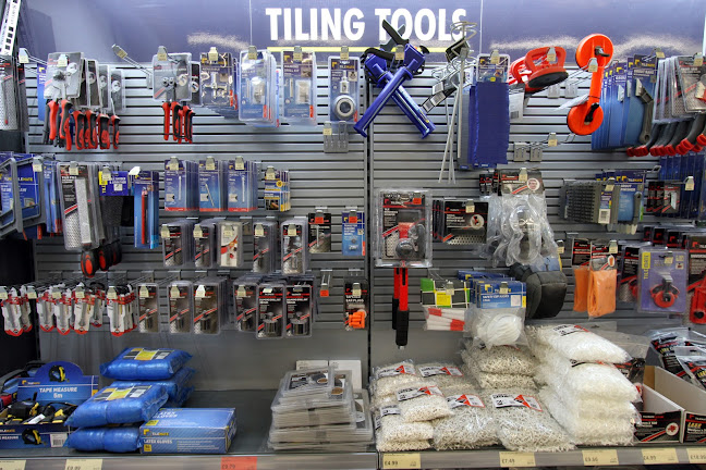 Topps Tiles Plymouth - SUPERSTORE - Hardware store