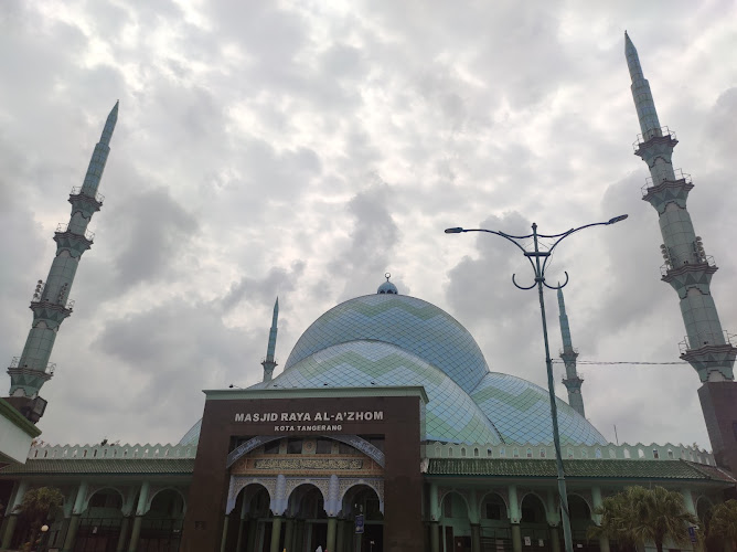 Masjid Raya Al-A'zhom Kota Tangerang