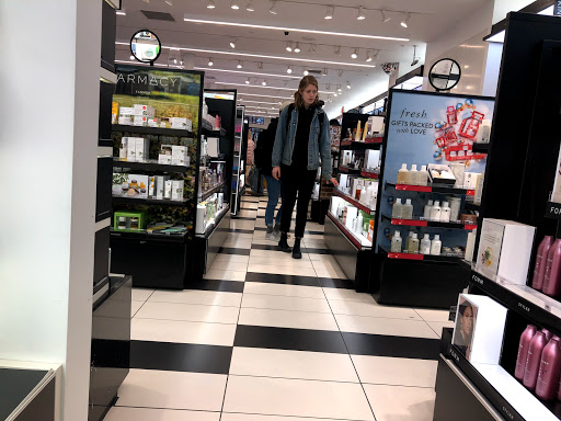 Cosmetics Store «SEPHORA», reviews and photos, 1714 Chestnut St, Philadelphia, PA 19103, USA