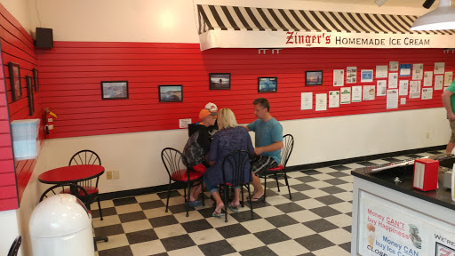 Ice Cream Shop «Zingers Homemade Ice Cream», reviews and photos, 210 Broadway St, Seaside, OR 97138, USA