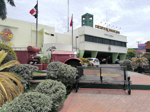 Estación Central Cuerpo de Bomberos de Santo Domingo