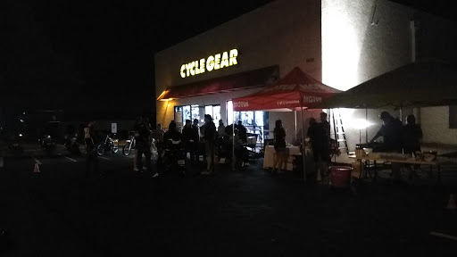 Motorcycle Parts Store «Cycle Gear», reviews and photos, 13220 N Cave Creek Rd, Phoenix, AZ 85022, USA