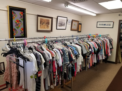 Thrift Store «Ort Resale Store», reviews and photos, 800 Central Ave, Highland Park, IL 60035, USA
