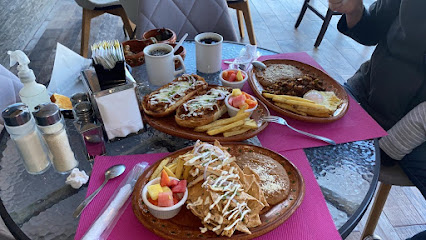 Delicias Restaurante Cafeteria - Simon Morua y justo sierra 83550 Simon Morua y justo sierra Simon Morua, Justo Sierra y, 83550 Puerto Peñasco, Son., Mexico