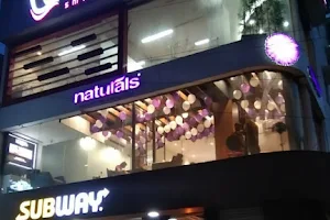 Naturals Salon & Spa Siruseri image