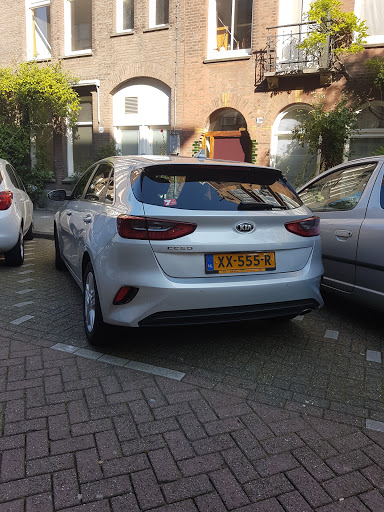 Car renting Amsterdam