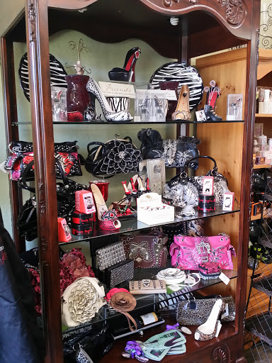 Florist «Village Flowers & Gifts», reviews and photos, 527 W Lodi Ave, Lodi, CA 95242, USA