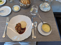 Plats et boissons du Restaurant gastronomique Restaurant Le Jules Verne à Paris - n°11