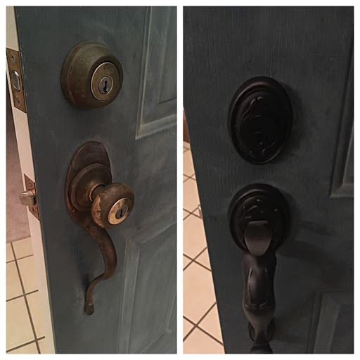 Locksmith «Quick Key Locksmith», reviews and photos, 600 S County Farm Rd #120, Wheaton, IL 60187, USA