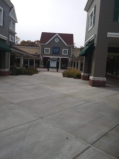 Outlet Store «Polo Ralph Lauren Factory Store», reviews and photos, 20 Killingsworth Turnpike #420, Clinton, CT 06413, USA