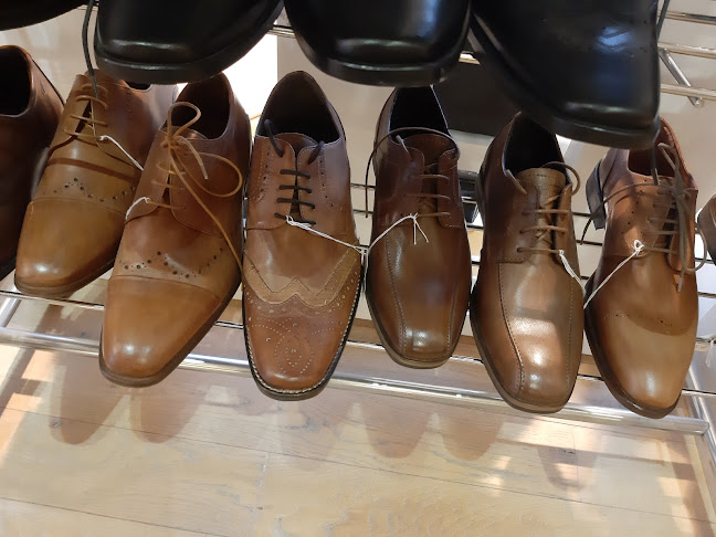 Beoordelingen van Spooren Shoes4u in Beringen - Schoenenwinkel