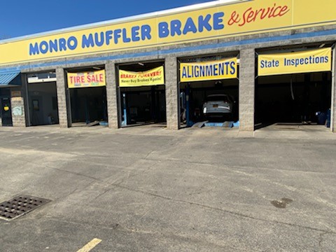 Monro Auto Service and Tire Centers image 9