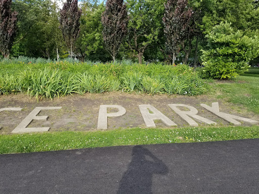 Park «Independence Park», reviews and photos, 3945 N Springfield Ave, Chicago, IL 60618, USA