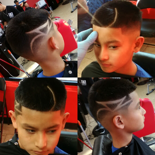 Barber Shop «Supreme Kutz Barber Shop», reviews and photos, 2902 S New Braunfels Ave, San Antonio, TX 78210, USA