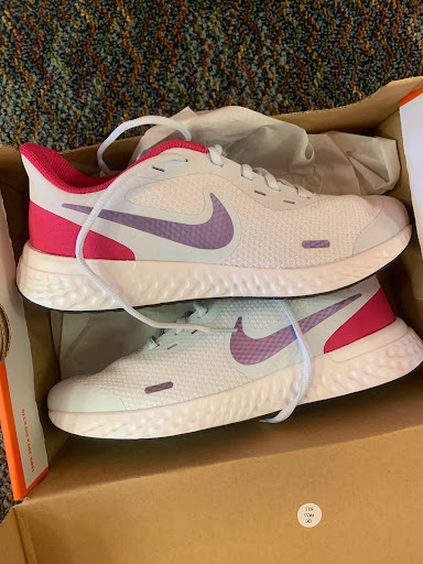 Shoe Store «Shoe Carnival», reviews and photos, 201 Commons Dr, Chicago Ridge, IL 60415, USA