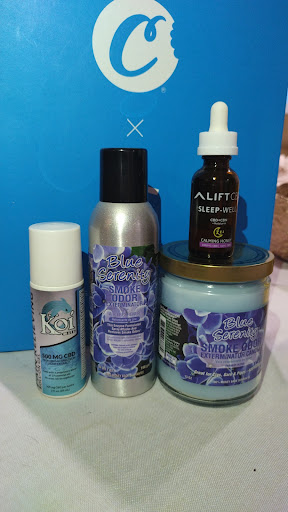 Tobacco Shop «Absolute Smoke Shop», reviews and photos, 439 N Vincent Ave, Covina, CA 91722, USA