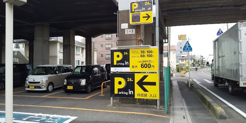 Parking in 吉川
