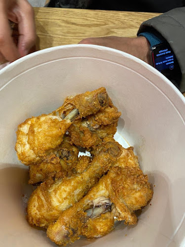 Kommentare und Rezensionen über Kentucky Fried Chicken