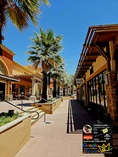 Shopping Mall «Desert Hills Premium Outlets», reviews and photos, 48400 Seminole Dr, Cabazon, CA 92230, USA