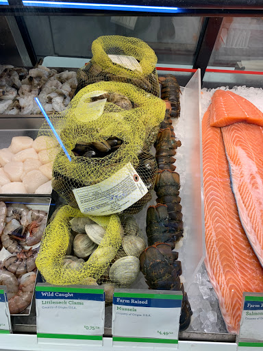 Grocery Store «Elm City Market», reviews and photos, 777 Chapel St, New Haven, CT 06510, USA