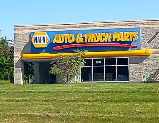 Auto Parts Store «NAPA Auto Parts - M&J Auto Parts Inc», reviews and photos, 7900 Tyler Blvd, Mentor, OH 44060, USA