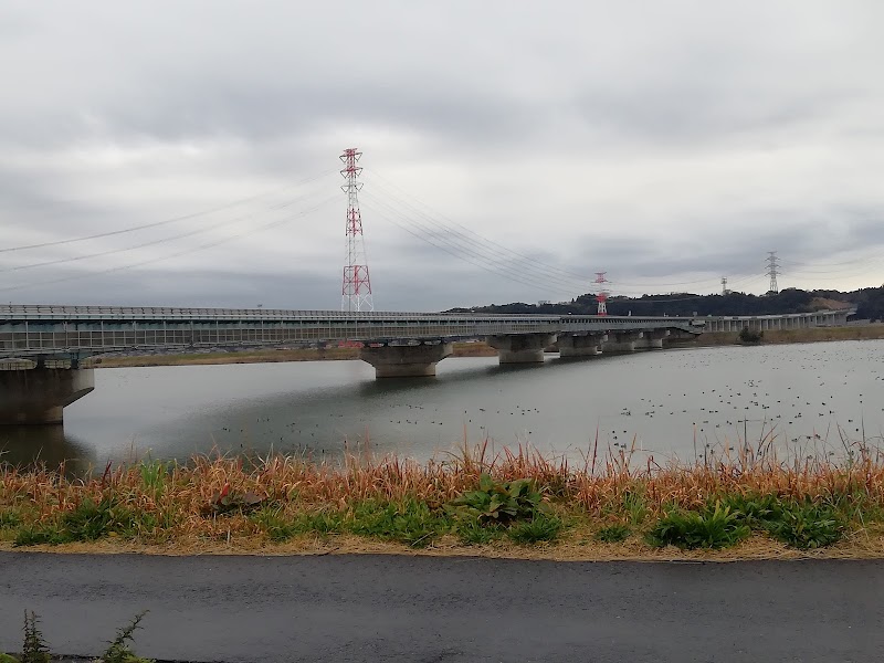 利根川橋 （東関東自動車道）