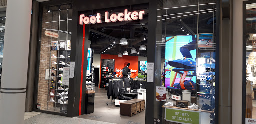 FOOT LOCKER