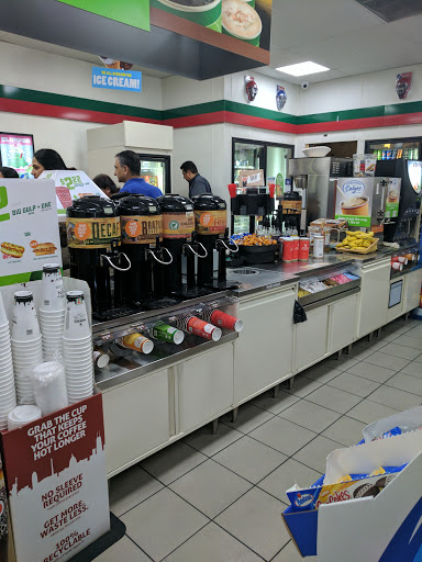 Convenience Store «7-Eleven», reviews and photos, 255 Carmen Dr, Camarillo, CA 93010, USA