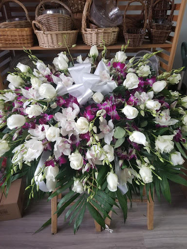 Florist «A Touch of Elegance Florist», reviews and photos, 360 S Franklin Ave, Belleville, NJ 07109, USA