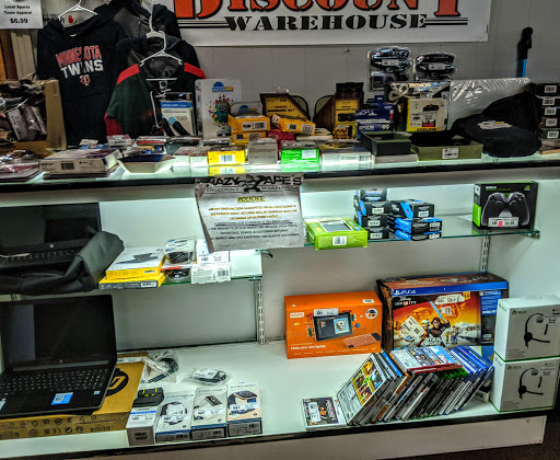 Warehouse store «Crazy Apes Discount Warehouse», reviews and photos, 2109 US-8, St Croix Falls, WI 54024, USA